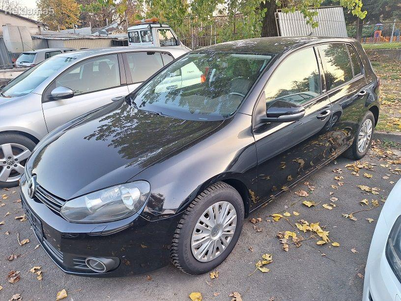 Volkswagen Golf   - 2011