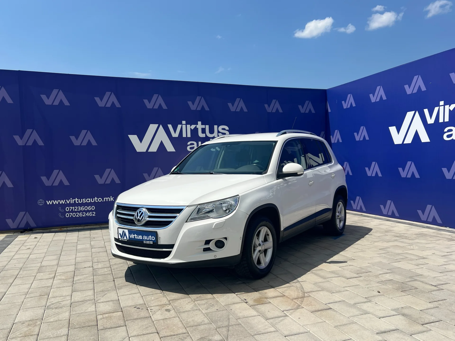 Volkswagen Tiguan   - 2008