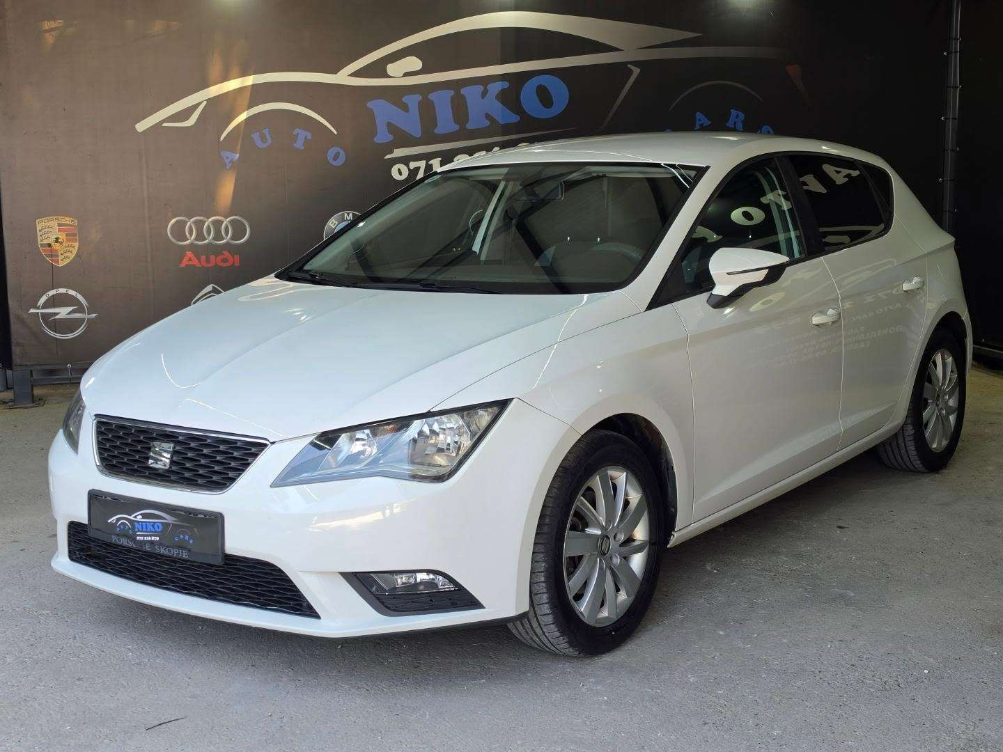SEAT Leon   - 2013