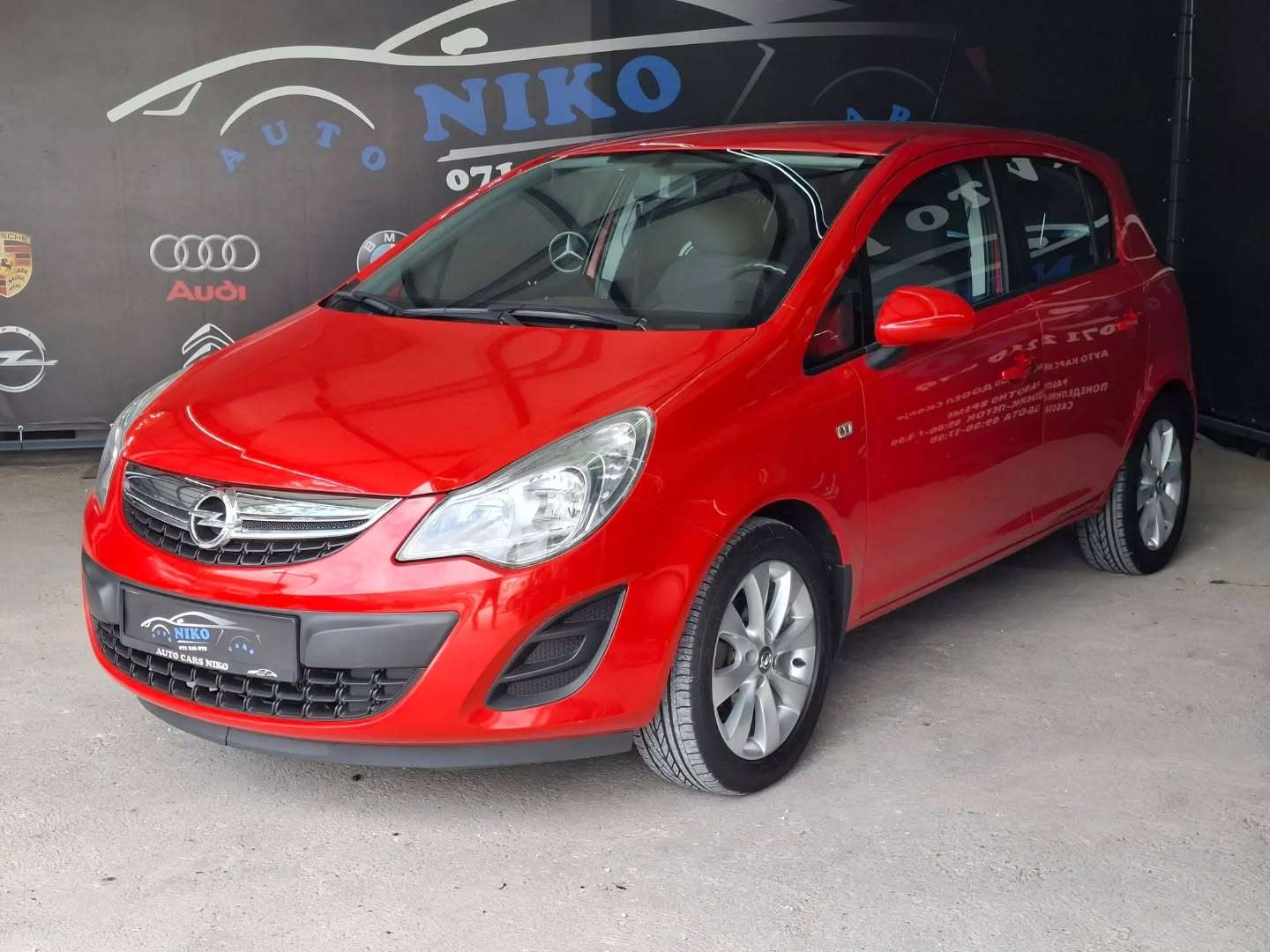 Opel Corsa   - 2013