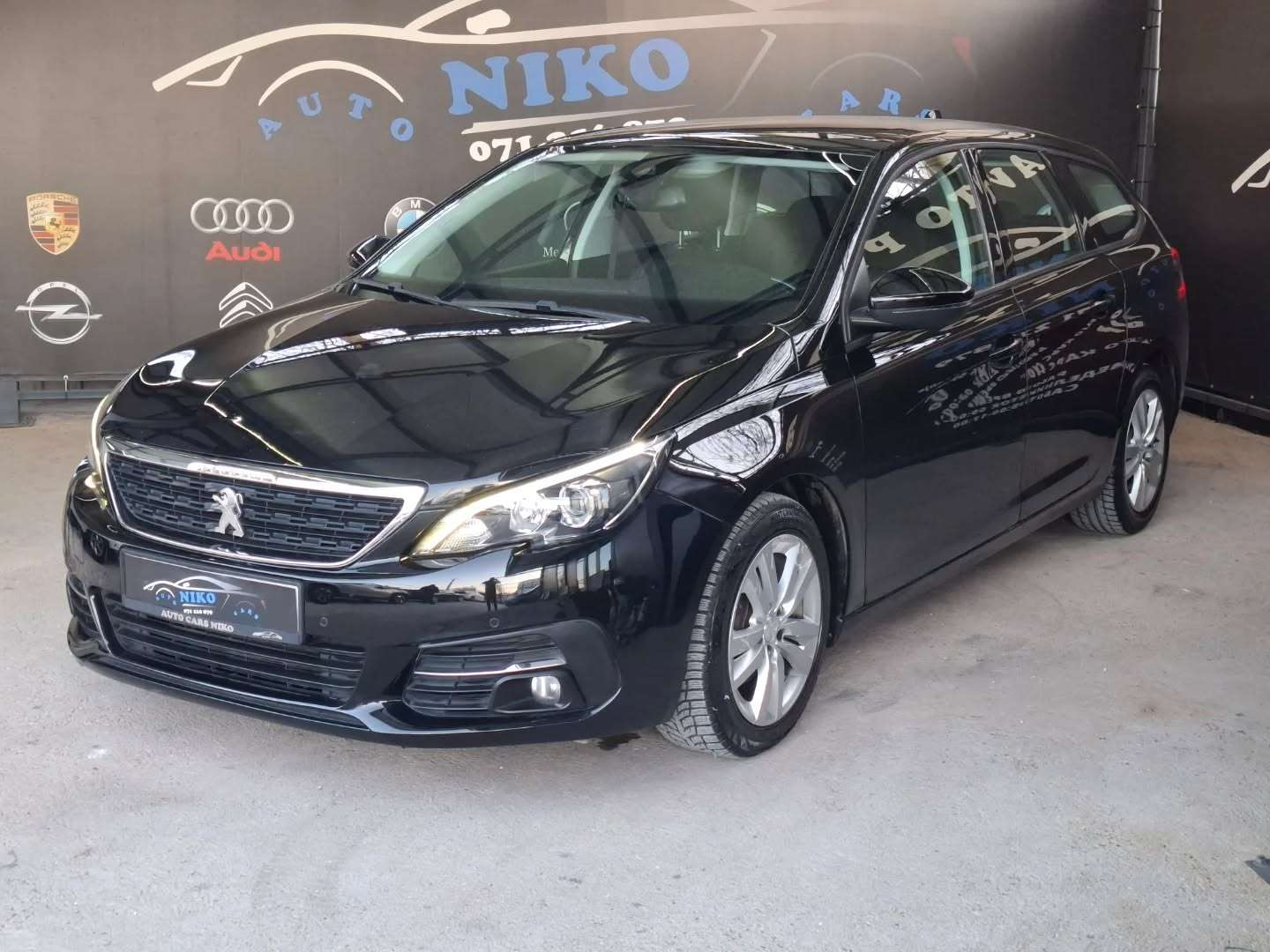 Peugeot 308   - 2019