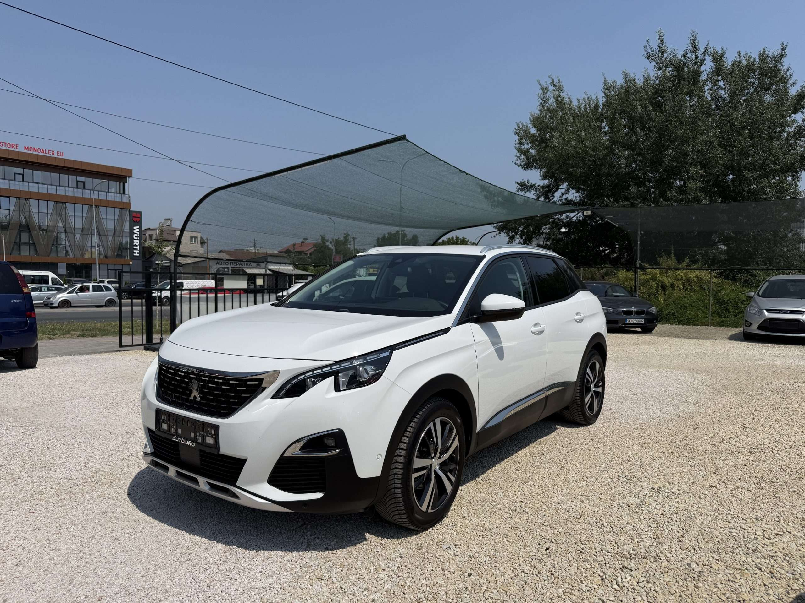 Peugeot 3008   - 2020