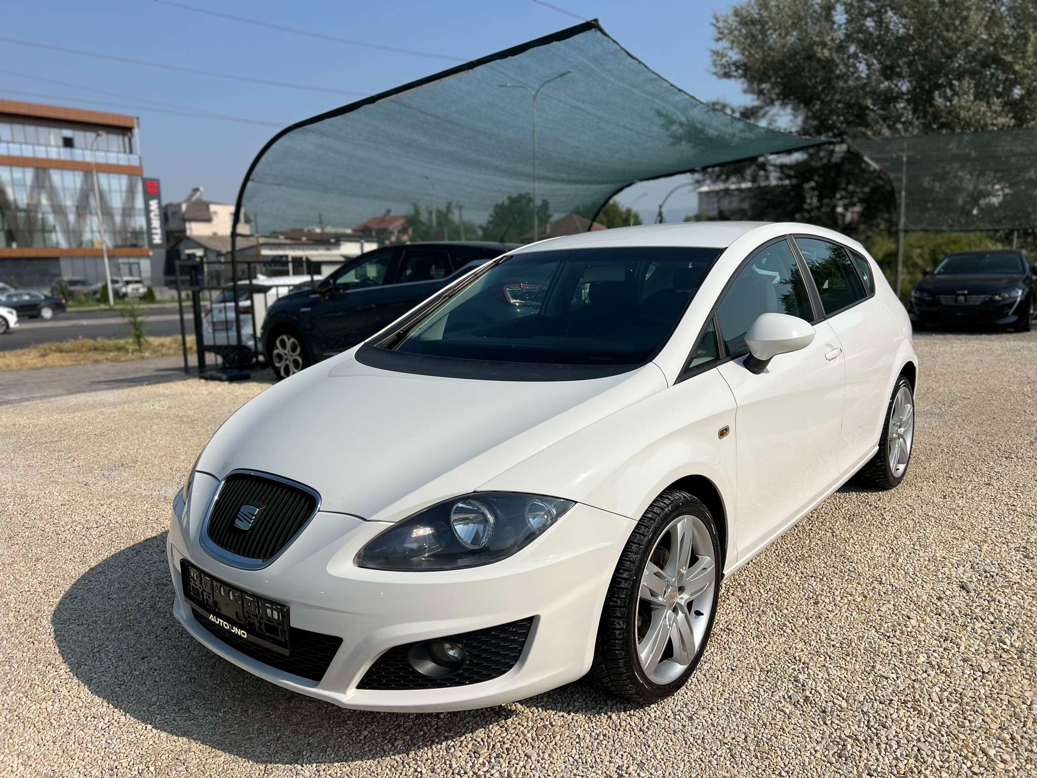 SEAT Leon   - 2010