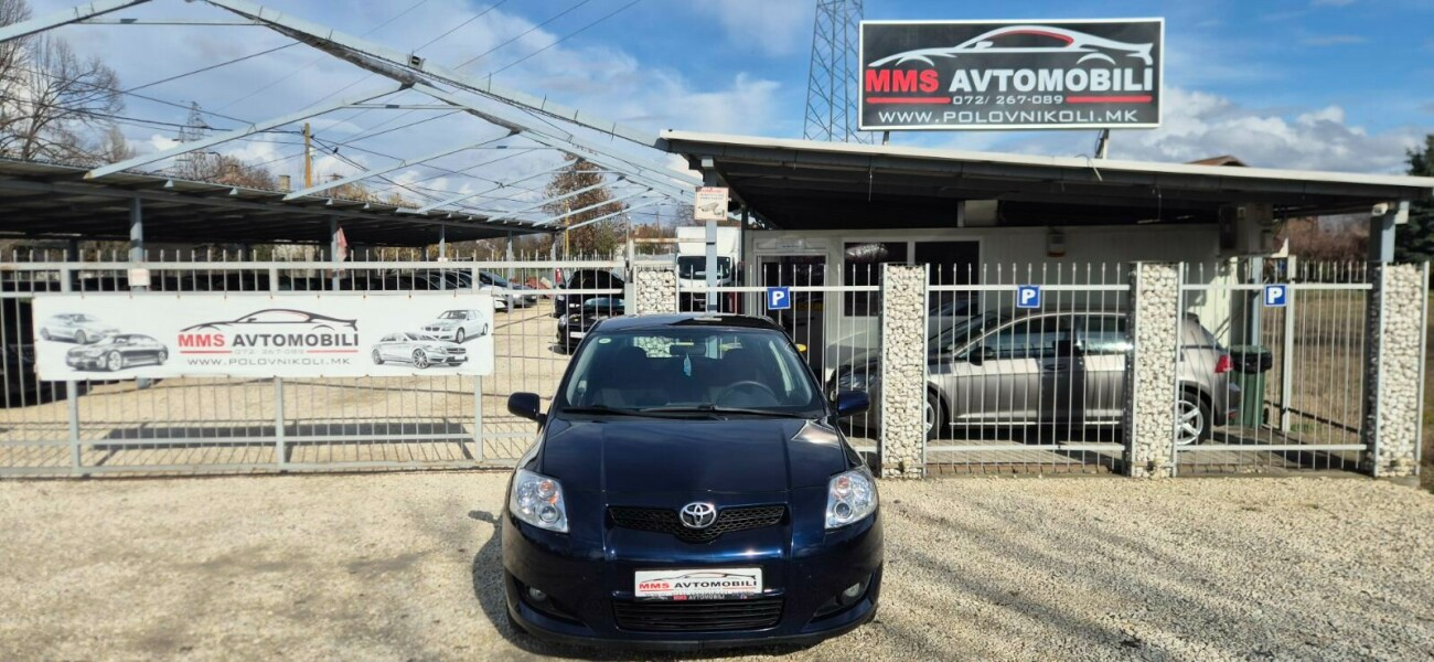 Toyota Auris   - 2008