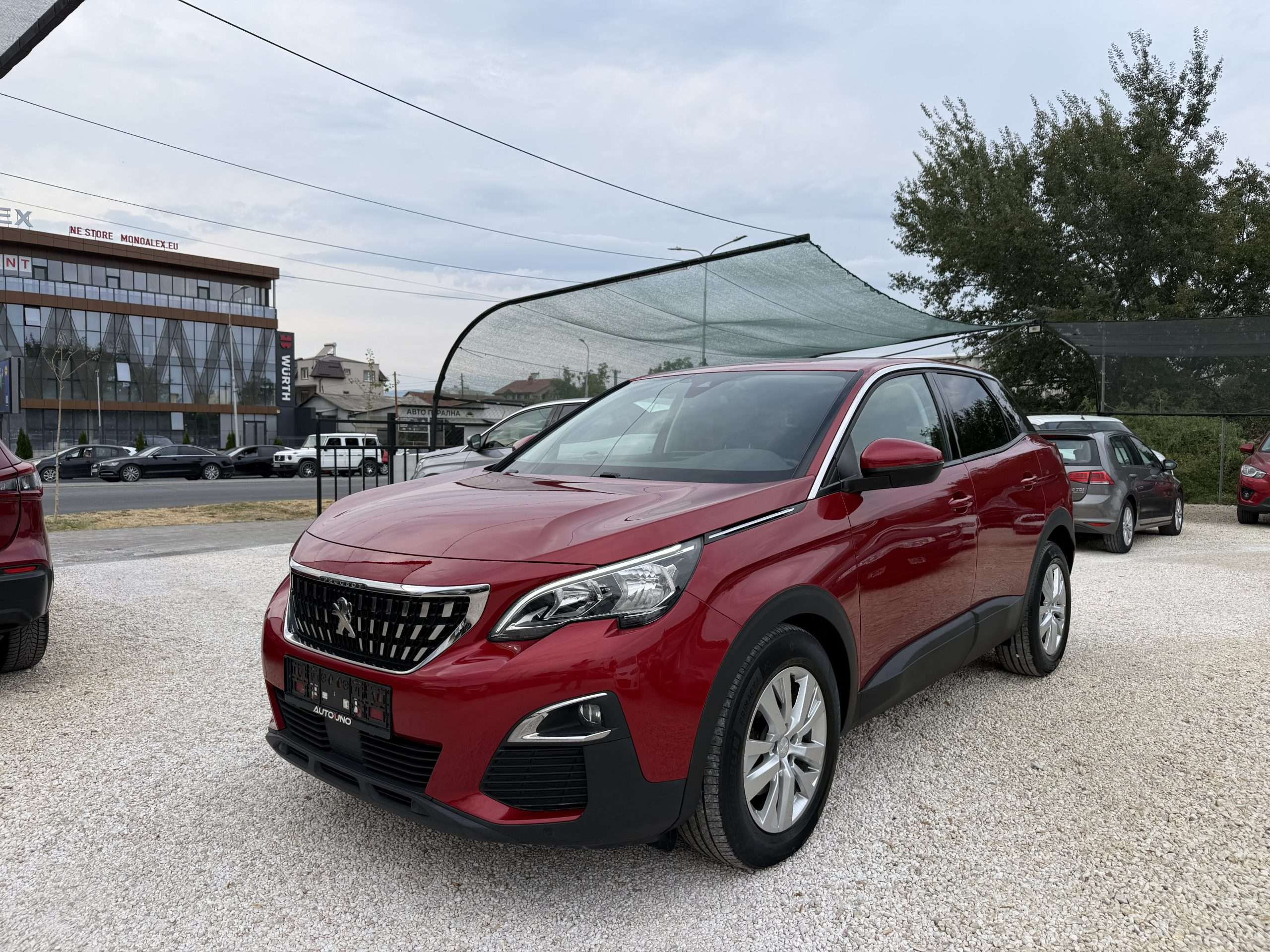 Peugeot 3008   - 2017