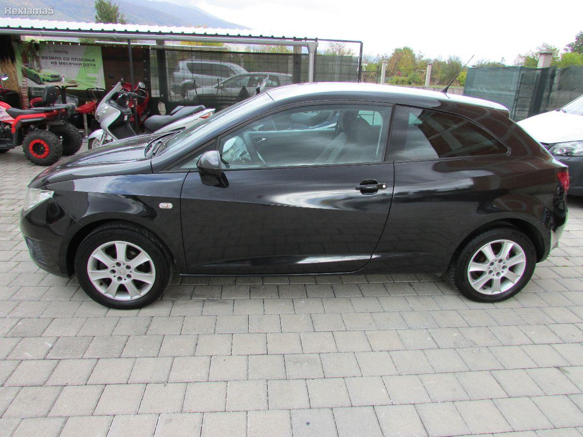SEAT Ibiza   - 2011