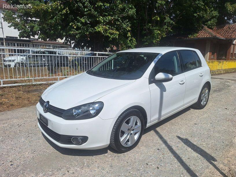 Volkswagen Golf   - 2010