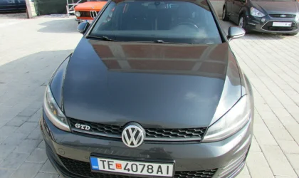 Volkswagen Golf  - 2014
