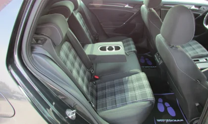 Volkswagen Golf  - 2014