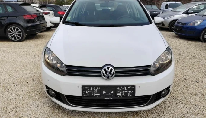 Volkswagen Golf  - 2010