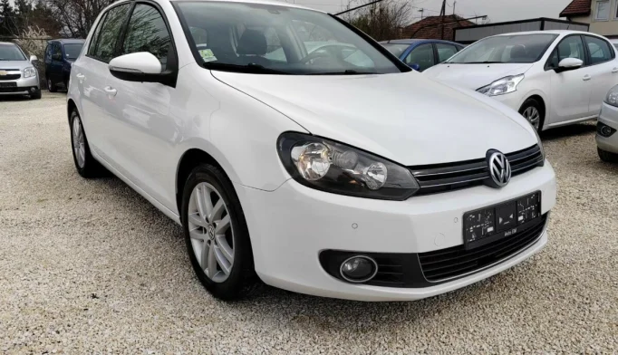 Volkswagen Golf  - 2010