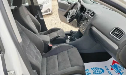 Volkswagen Golf  - 2010