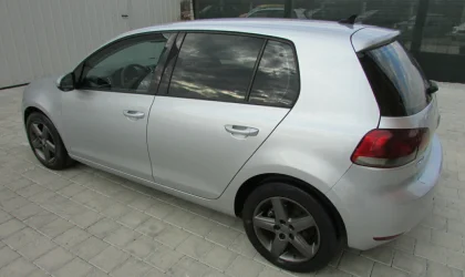 Volkswagen Golf  - 2010