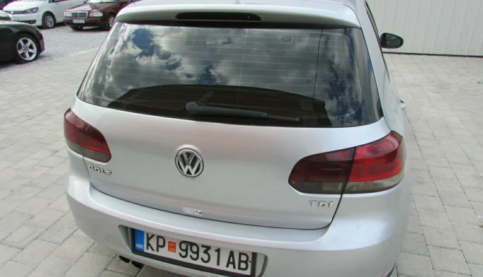 Volkswagen Golf  - 2010