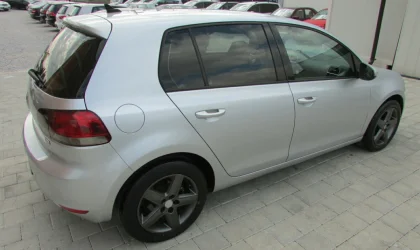 Volkswagen Golf  - 2010