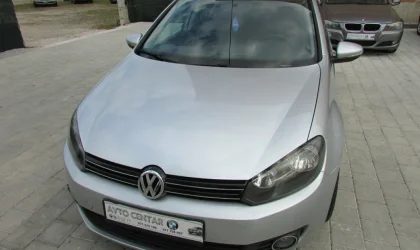 Volkswagen Golf  - 2010