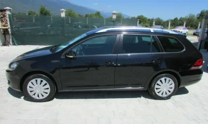 Volkswagen Golf  - 2010