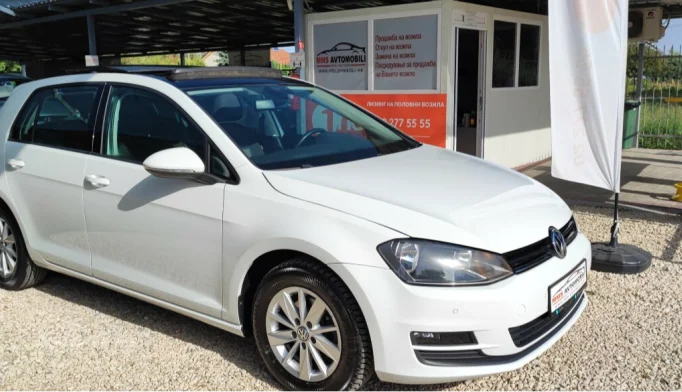 Volkswagen Golf  - 2013