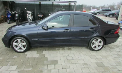 Mercedes-Benz C-Class  - 2004