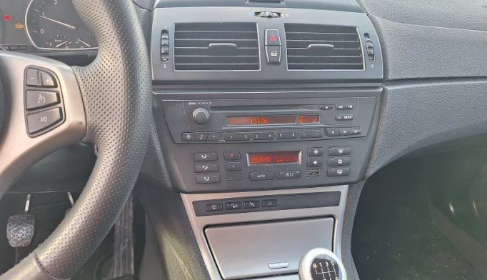 BMW X3  - 2005