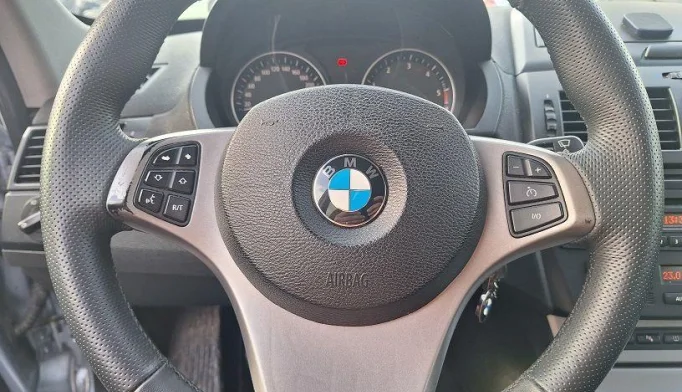 BMW X3  - 2005