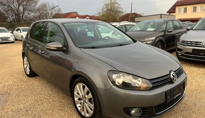 Volkswagen Golf  - 2009