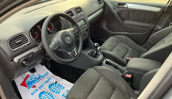 Volkswagen Golf  - 2009