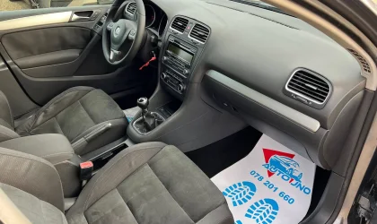 Volkswagen Golf  - 2009