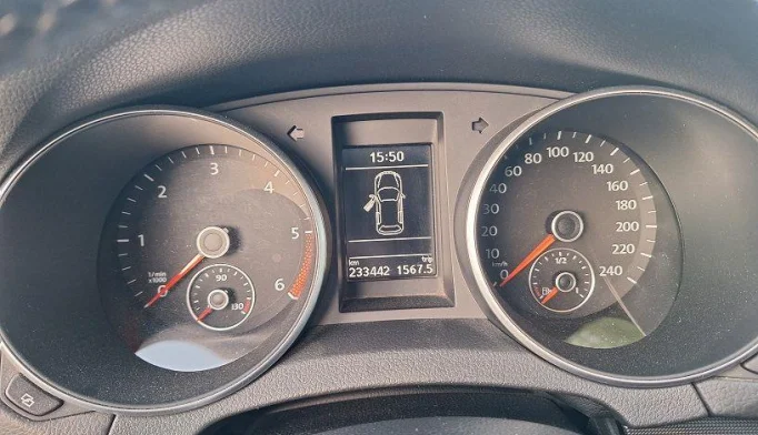 Volkswagen Golf  - 2011