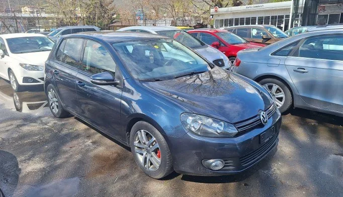 Volkswagen Golf  - 2009