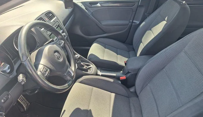 Volkswagen Golf  - 2009