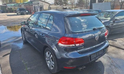 Volkswagen Golf  - 2009