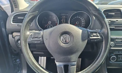 Volkswagen Golf  - 2009