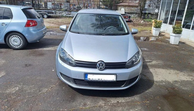 Volkswagen Golf  - 2009