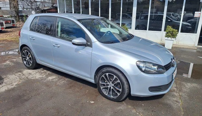 Volkswagen Golf  - 2009
