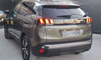 Peugeot 3008  - 2019