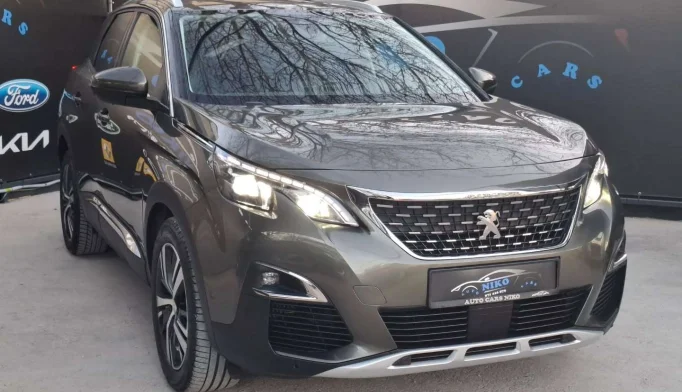 Peugeot 3008  - 2019