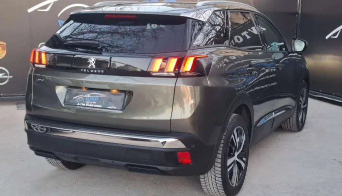 Peugeot 3008  - 2019
