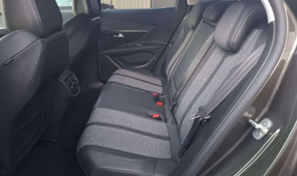 Peugeot 3008  - 2019