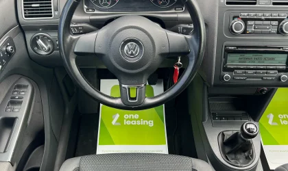 Volkswagen Touran  - 2010