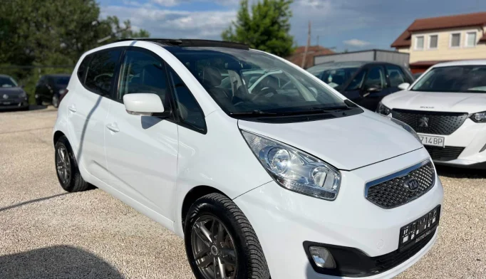 Kia Venga  - 2011