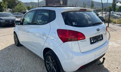 Kia Venga  - 2011