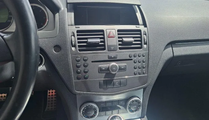 Mercedes-Benz C-Class  - 2010