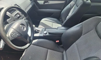 Mercedes-Benz C-Class  - 2010