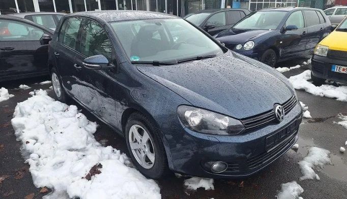 Volkswagen Golf  - 2009