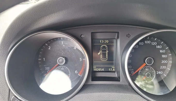 Volkswagen Golf  - 2009