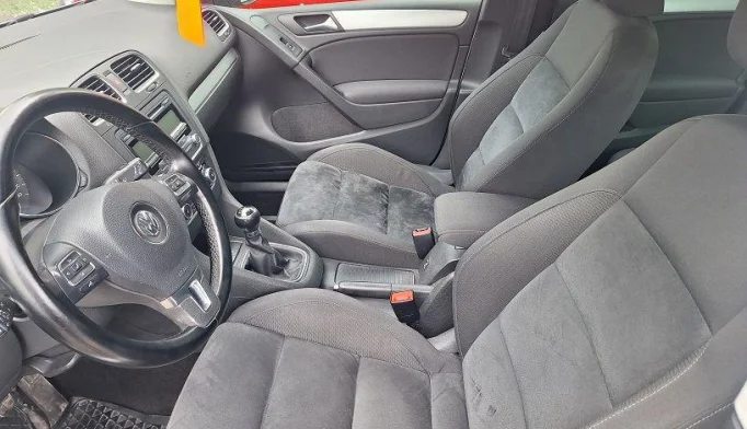 Volkswagen Golf  - 2009