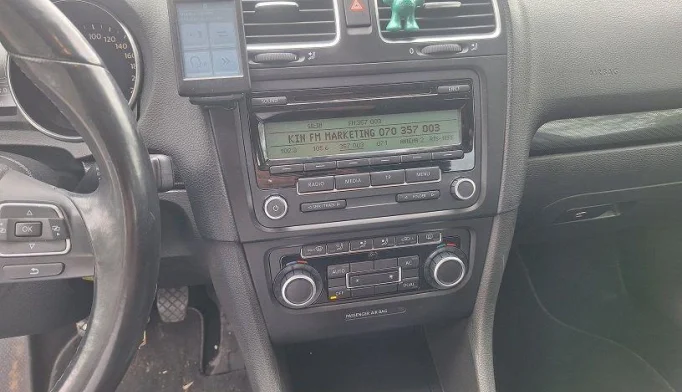 Volkswagen Golf  - 2010