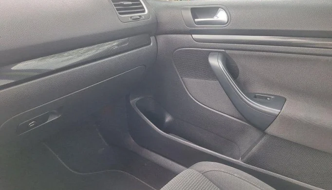 Volkswagen Golf  - 2010