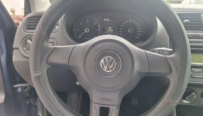 Volkswagen Polo  - 2010